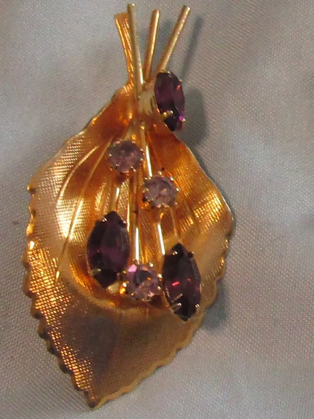 Lot 9 Stunning Mid-Century to New Rhinestone Faux Pearl Pins Brooches